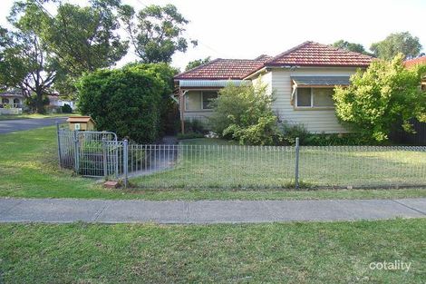 Property photo of 8 Proctor Parade Sefton NSW 2162