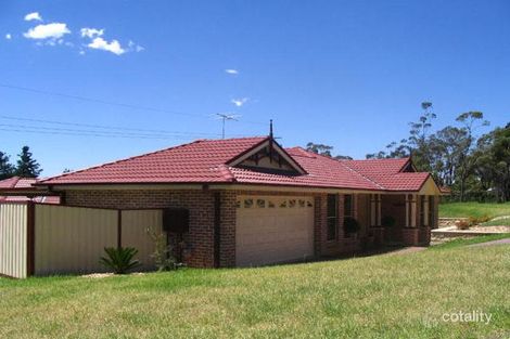 8 Log Bridge Pl, Hazelbrook, NSW 2779