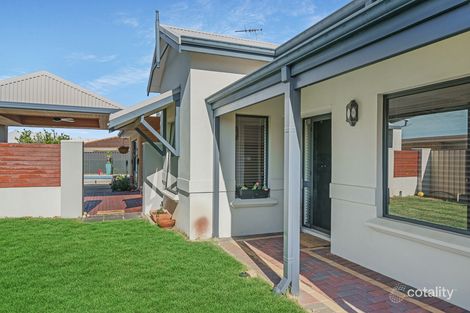 Property photo of 30 Durance Drive Port Kennedy WA 6172