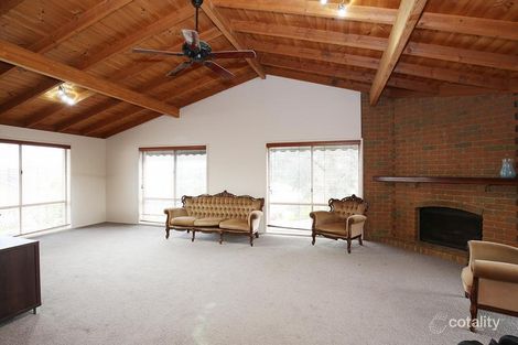 Property photo of 49 Waterview Court Croydon Hills VIC 3136