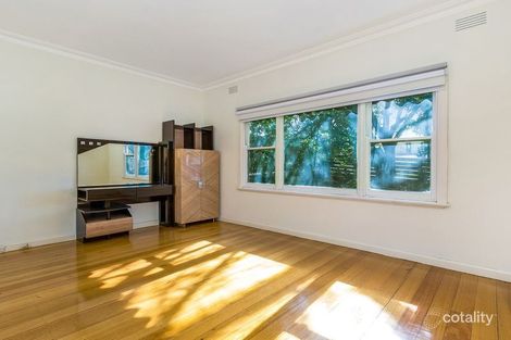 Property photo of 128 Manningham Road Bulleen VIC 3105