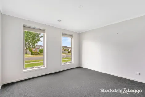 Property photo of 95 Hammersmith Circuit Traralgon VIC 3844