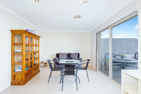 Property photo of 32 Eugene Vincent Street Bonner ACT 2914