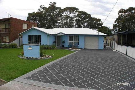 19 Watts Rd, Callala Beach, NSW 2540