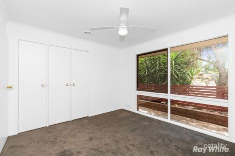 Property photo of 52 Pinaroo Drive Glenfield Park NSW 2650
