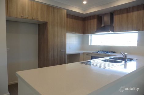 Property photo of 41 Ritchie Drive Clyde North VIC 3978