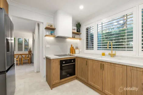 Property photo of 1/9 Holborn Avenue Dee Why NSW 2099