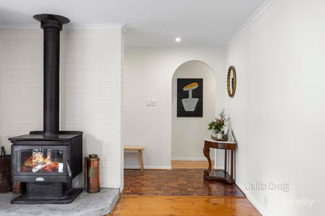 Property photo of 4 Forest Street Woodend VIC 3442
