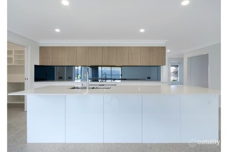 Property photo of 5 Antilles Way Lake Cathie NSW 2445