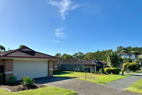 Property photo of 26 Manra Way Pacific Pines QLD 4211