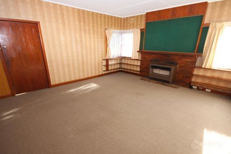 Property photo of 15 Vista Road Newtown VIC 3220