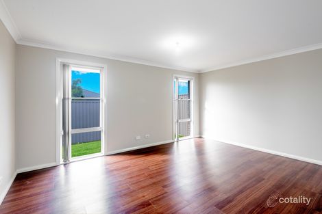 28 Milpera St, Jordan Springs, NSW 2747