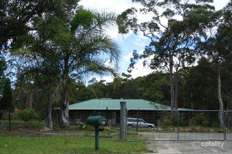 15 Simmons Cl, Wyee Point, NSW 2259