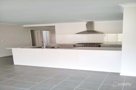 Property photo of 51 Dunnart Boulevard Whittlesea VIC 3757