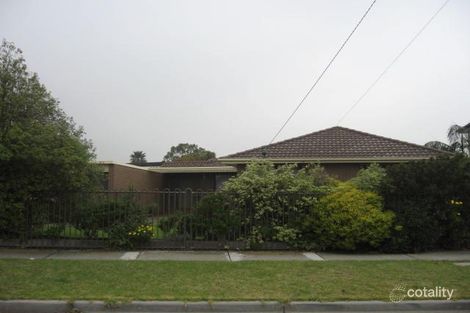 7 Arnside Cres, Westmeadows, VIC 3049