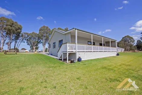 1035b Great Alpine Rd, Sarsfield, VIC 3875
