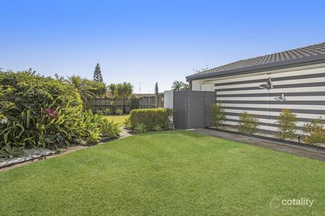 Property photo of 2/22 Macaw Avenue Miami QLD 4220