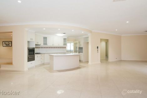 37 Central Park Ave, Canning Vale, WA 6155