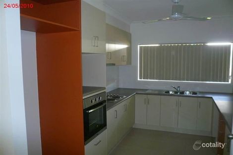 Property photo of 19 Dampier Crescent Burdell QLD 4818