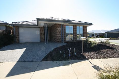 17 Seagrass Ave, Cowes, VIC 3922