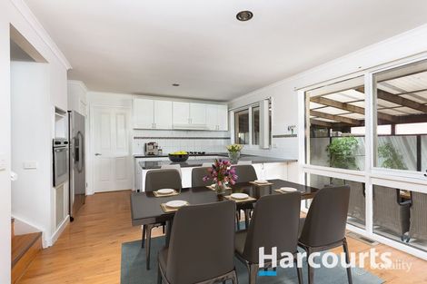 Property photo of 9 Gumbuya Close Eumemmerring VIC 3177