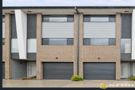 6/1 BON SCOTT CRES, MONCRIEFF, ACT 2914