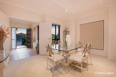 Property photo of 34 Hillview Crescent Little Mountain QLD 4551