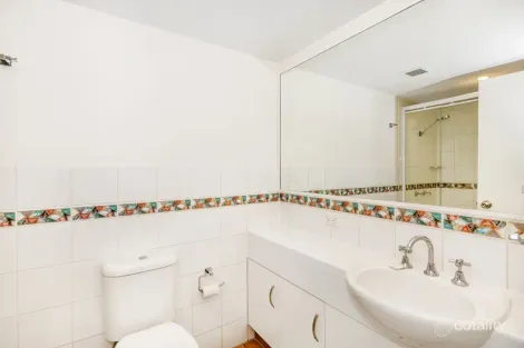 Property photo of 56 Wharf Street Kangaroo Point QLD 4169
