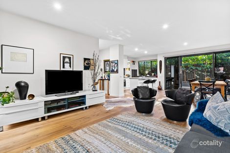 Property photo of 2/98 Tanti Avenue Mornington VIC 3931