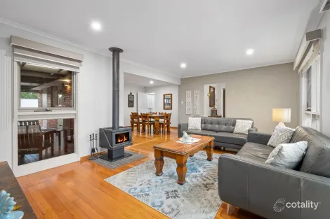 Property photo of 29 Vincent Street Macleod VIC 3085