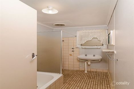 Property photo of 24 Dumas Street Mount Barker SA 5251