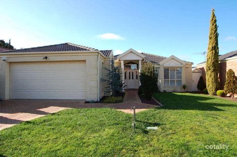 16 Murchison Dr, Roxburgh Park, VIC 3064