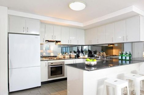 Property photo of 22/27-29 Sturdee Parade Dee Why NSW 2099