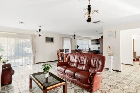 Property photo of 3 Ventnor Place Keilor Downs VIC 3038