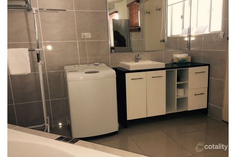 1 Spa/15 Pacific Dr, Blacks Beach, QLD 4740