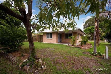 Property photo of 32 Seaspray Avenue Coolum Beach QLD 4573