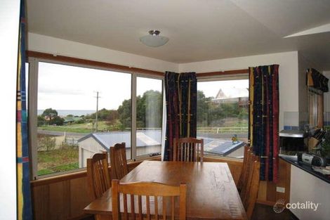 Property photo of 7 Seabreeze Avenue Penguin TAS 7316