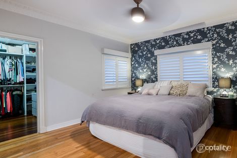 Property photo of 82 Fifth Avenue Balmoral QLD 4171