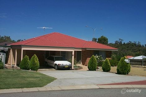 11 Karlak Cl, Leda, WA 6170