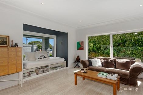 Property photo of 196 Barrenjoey Road Newport NSW 2106