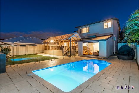 Property photo of 14 Taunton Way Karrinyup WA 6018