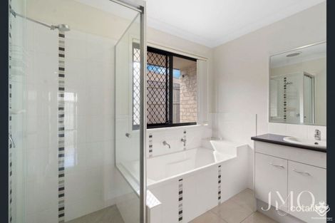 Property photo of 18 Custodian Crescent Ormeau QLD 4208