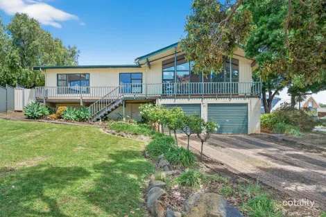 Property photo of 25 Laurie Avenue Encounter Bay SA 5211