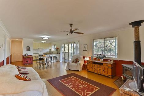 Property photo of 6 Clover Court Meringandan West QLD 4352