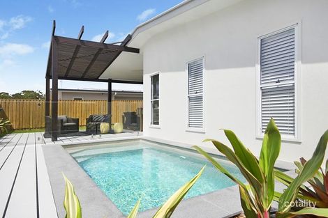 Property photo of 3 Bourke Crescent Nudgee QLD 4014