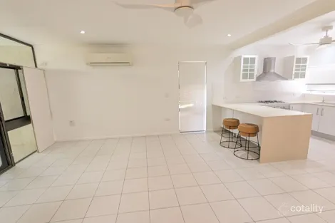 Property photo of 3/67-69 Woodward Street Edge Hill QLD 4870