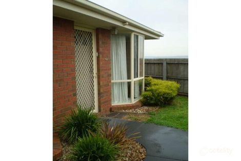 2/35 Katoomba Ct, Hamlyn Heights, VIC 3215