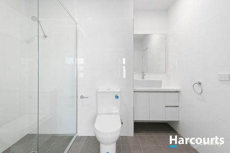 Property photo of 2/38 Roderick Street Doncaster East VIC 3109