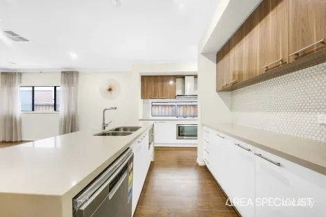 Property photo of 5 Mangrove Road Aintree VIC 3336