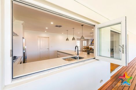 Property photo of 223 Anzac Terrace Bassendean WA 6054